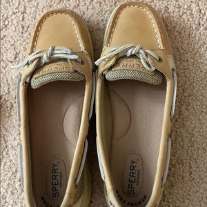 Beige Sperrys